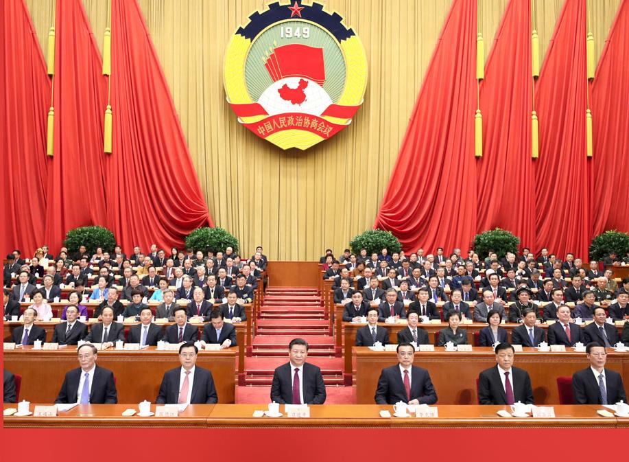 習近平、李克強、張德江、劉云山、王岐山、張高麗在主席臺就座