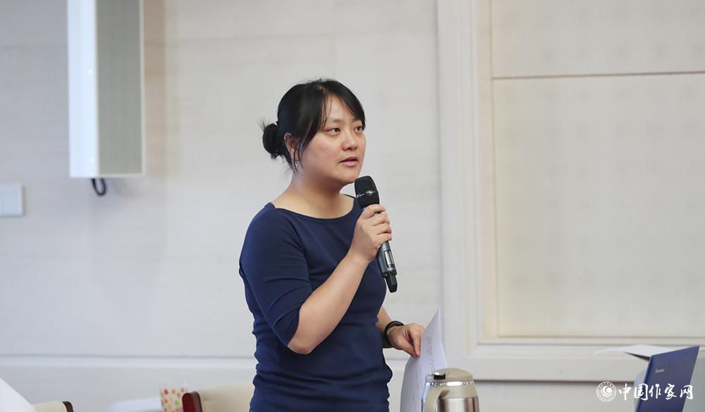 8月4日，總計票人向評委會報告選票審核情況