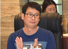 陳詩(shī)哥：作為一種本源性精神的童話童話不僅是一種文體，更是本源性的精神，這點(diǎn)反過(guò)來(lái)會(huì)影響我們對(duì)童話文體的理解。[詳細(xì)]