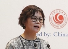 鐵凝：在差異中探尋共性，在包容中尊重多元今后中國(guó)作協(xié)將繼續(xù)創(chuàng)新和完善文學(xué)交流的領(lǐng)域和模式，為推動(dòng)中外文學(xué)交流，搭建彩虹之橋。[詳細(xì)]