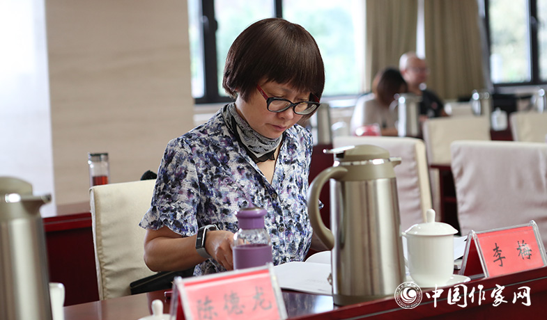 8月11日，紀監(jiān)組人員審核選票統(tǒng)計情況