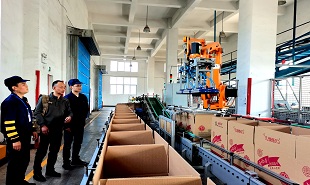 作家王劍平采訪貴陽(yáng)娃哈哈昌盛飲料有限公司