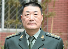 【徐貴祥】	傅逸塵丨《英雄傳奇的“現(xiàn)代性”重構(gòu)》；	宋　嵩丨《斜月沉沉藏海霧 碣石瀟湘無限路》。