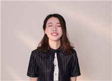 沐清雨：網(wǎng)絡(luò)創(chuàng)作心態(tài)的崩塌和重建網(wǎng)絡(luò)作家要有強(qiáng)大的內(nèi)心，去承受創(chuàng)作本身的考驗(yàn)，以及各種不可預(yù)知的壓力……[詳細(xì)]