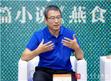 白巖松：中國人的飲食是和人生打通的　　葛亮是在回望的過程中去撿拾中國人最好的規(guī)矩、道德、情理和情感。對！這就是葛亮。[詳細(xì)]