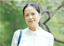 譯林出版社：文學出版人必須從稿子和案頭抬起頭來　　高起點高品質(zhì)原創(chuàng)文學出版和一流外國作家作品在譯林社相得益彰，屢有作品獲獎。[詳細]