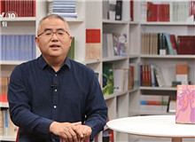 央視《讀書(shū)》：范紅升推薦《不老》　　她在愛(ài)情里，讓自己的愛(ài)人輕松快樂(lè)，想把愛(ài)人受傷的身心焐熱。[詳細(xì)]