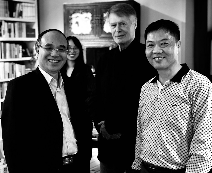 第一排右起：王理行，勒克萊齊奧，許鈞