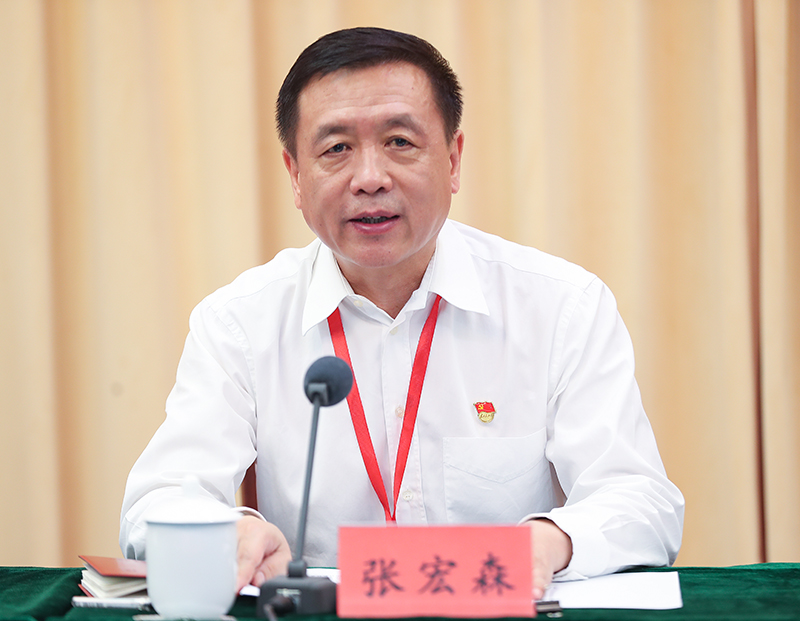 中國作協(xié)黨組書記、副主席、機關(guān)黨委書記張宏森出席閉幕會并講話