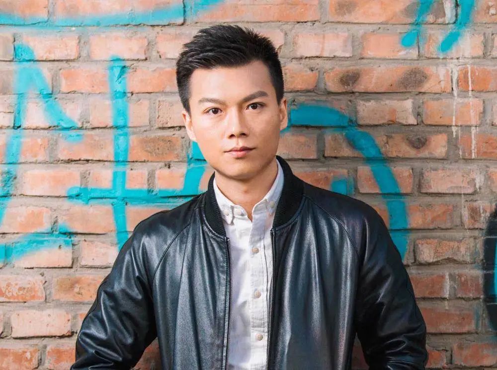 作者簡(jiǎn)介：陳楸帆，男，1981年生。中國(guó)作家協(xié)會(huì)科幻文學(xué)委員會(huì)副主任，耶魯大學(xué)訪問(wèn)學(xué)者，科幻作家。