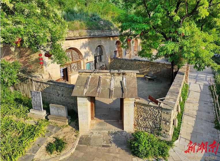 延川縣大禹街道馬家店村路遙故居。