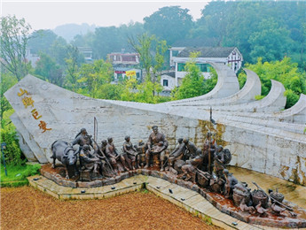 文學里的村莊③丨文韻悠悠，清溪奔涌