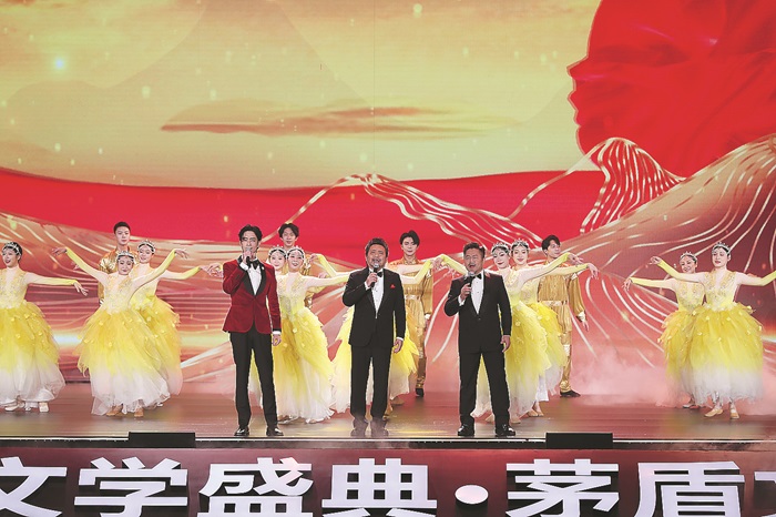 歌曲《我和我的祖國》 王紀國 攝