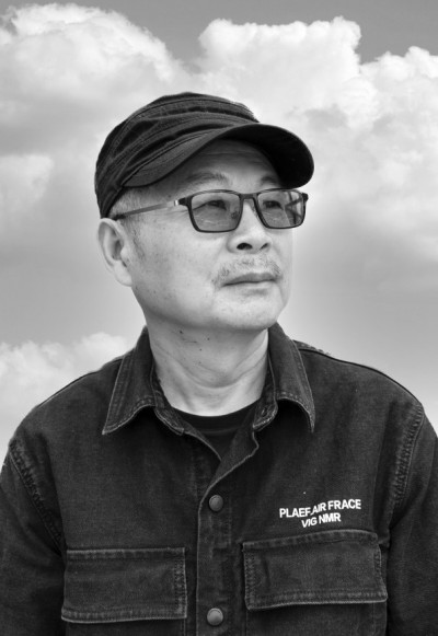 中國散文學(xué)會(huì)副會(huì)長　陸春祥