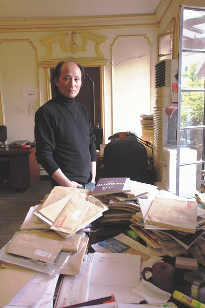 金宇澄，小說家、畫家，著有《繁花》《回望》等。2016年至今在上海、蘇州、杭州多地舉辦個(gè)人美術(shù)展 陸杰 攝