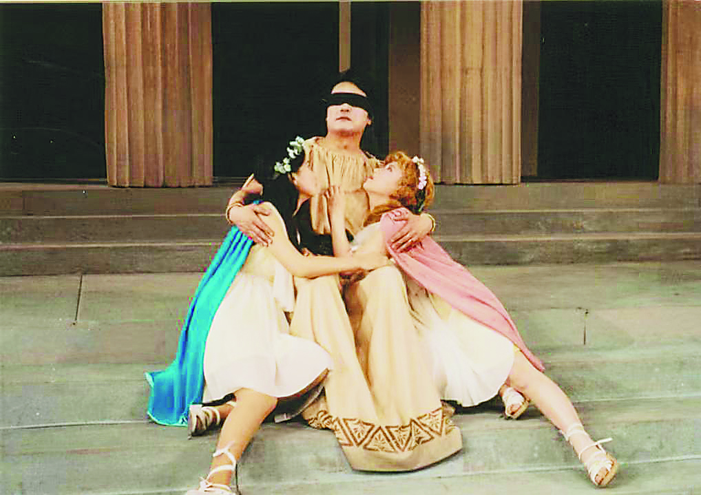 1986年，《俄狄浦斯王》于中央戲劇學(xué)院演出