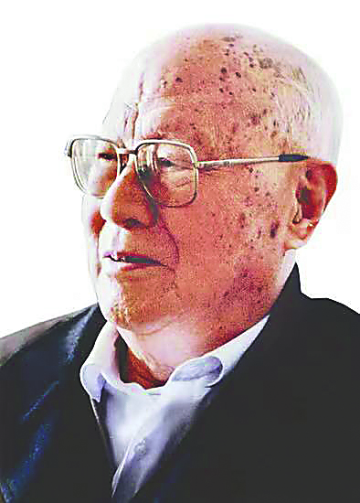 電影藝術(shù)家、作家、文藝?yán)碚摷矣诿? /></p>
<p style=