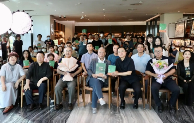  “如果再不寫，就來不及了。”