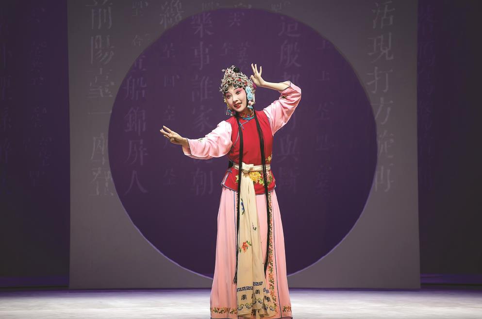 上海昆劇團(tuán)六旦（花旦）演員周亦敏《敏·行》專(zhuān)場(chǎng)為系列演出打響頭炮。 (演出方供圖)