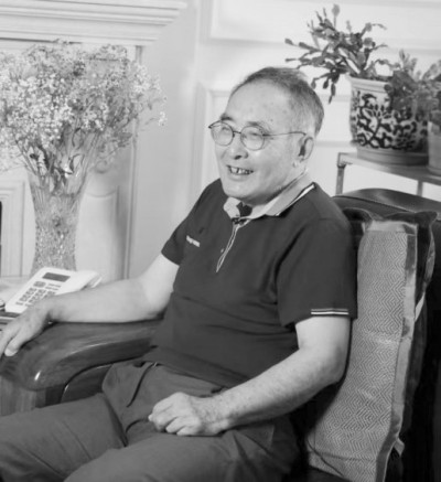  陸天明，著名作家，編劇。曾任中國電視劇編劇工作委員會會長、名譽會長。