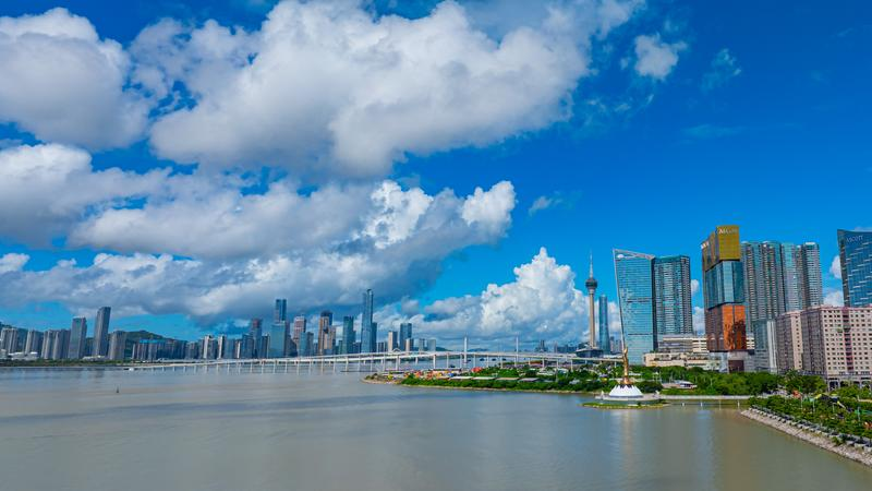 圖為2024年7月6日拍攝的澳門風(fēng)光（無人機(jī)照片）。 新華社發(fā) 張金加/攝