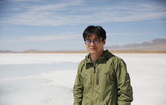 短長書 | 《無雨燒茶》：雨中煙火慢，小城茶事深