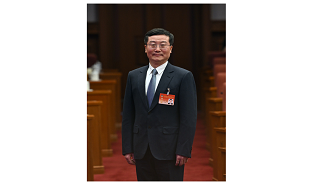 全國政協(xié)委員、人民日報社原副總編輯王一彪