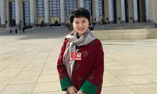 全國政協(xié)委員、浙江省舞協(xié)主席、杭州歌劇舞劇院院長崔巍