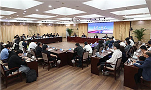 “文學(xué)一家人”座談會現(xiàn)場