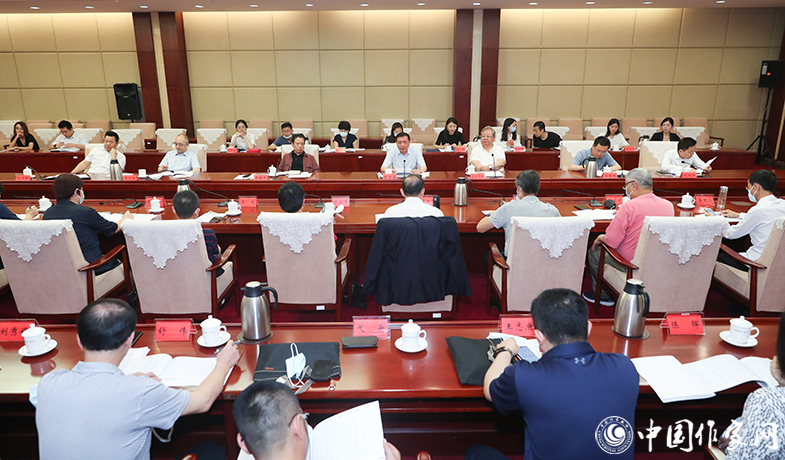 第十一屆全國優(yōu)秀兒童文學獎評獎委員會第一次會議舉行