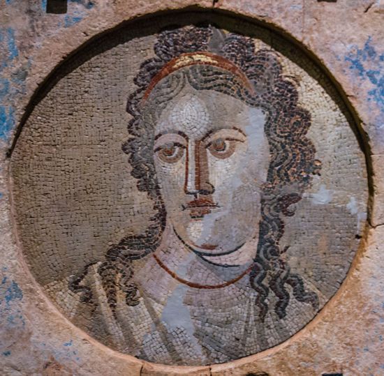 鑲嵌畫(huà):記憶女神謨涅摩敘涅