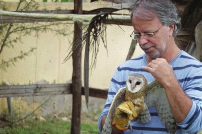莫桑比克作家喵·科托在導演索爾維格·努德隆德2019年拍攝的紀錄片《我是我的名字喵·科托的作者》中展示了他在貝拉的生活與工作。影片劇照